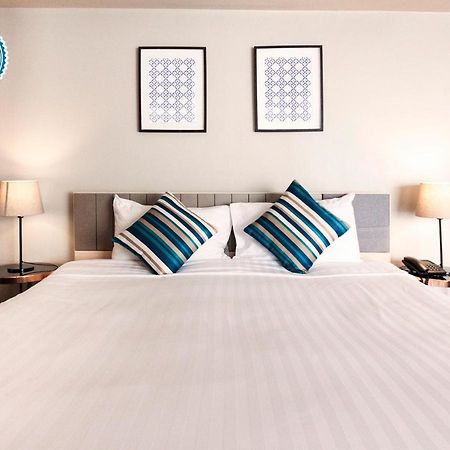 Samran Place Hotel Bangkok Bagian luar foto