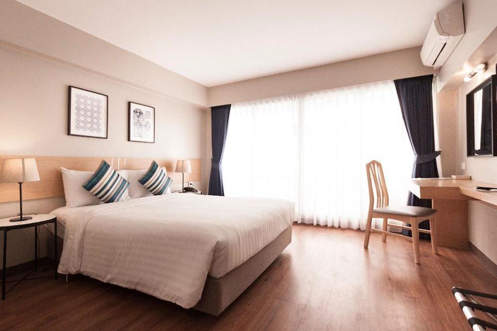 Samran Place Hotel Bangkok Bagian luar foto